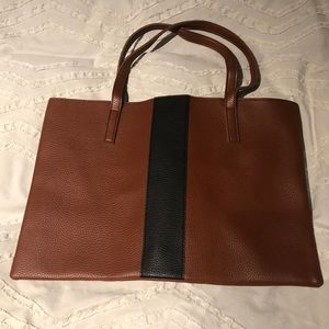 NWOT Vince Camuto Luck Tote